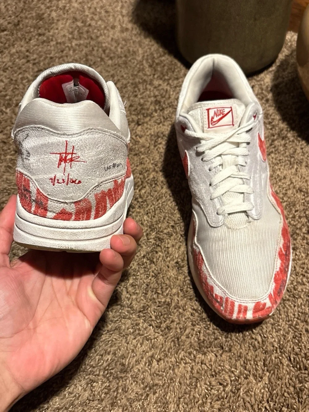 Nike athletic low